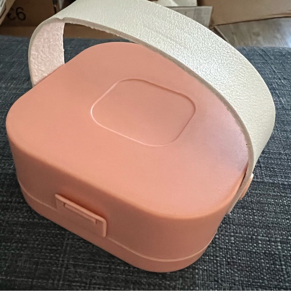 Mini Portable Jewelry Box - Picture 3 of 5